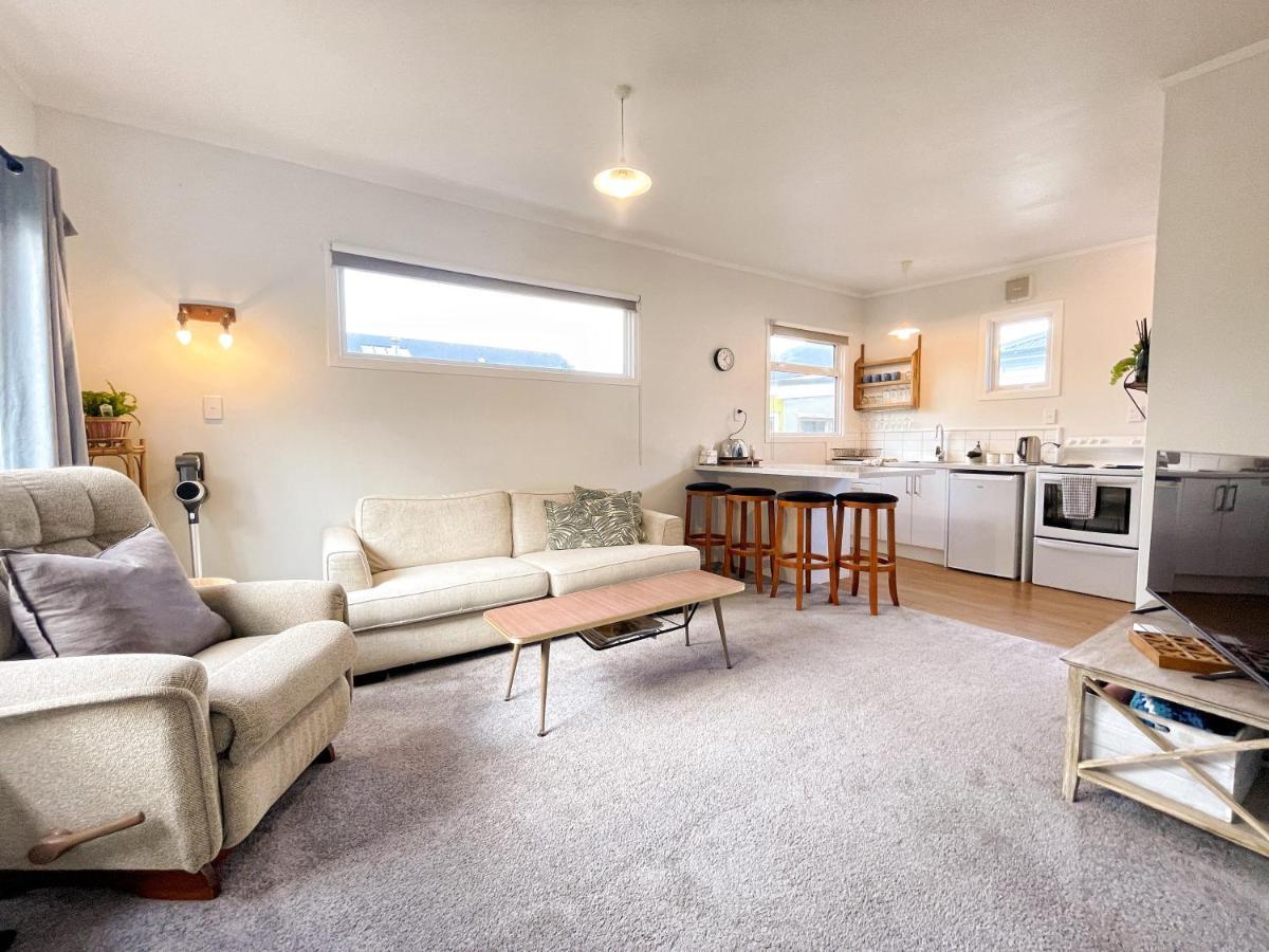 Cozy N Comfortable,5 Mins To Airport Villa Wellington Exterior foto