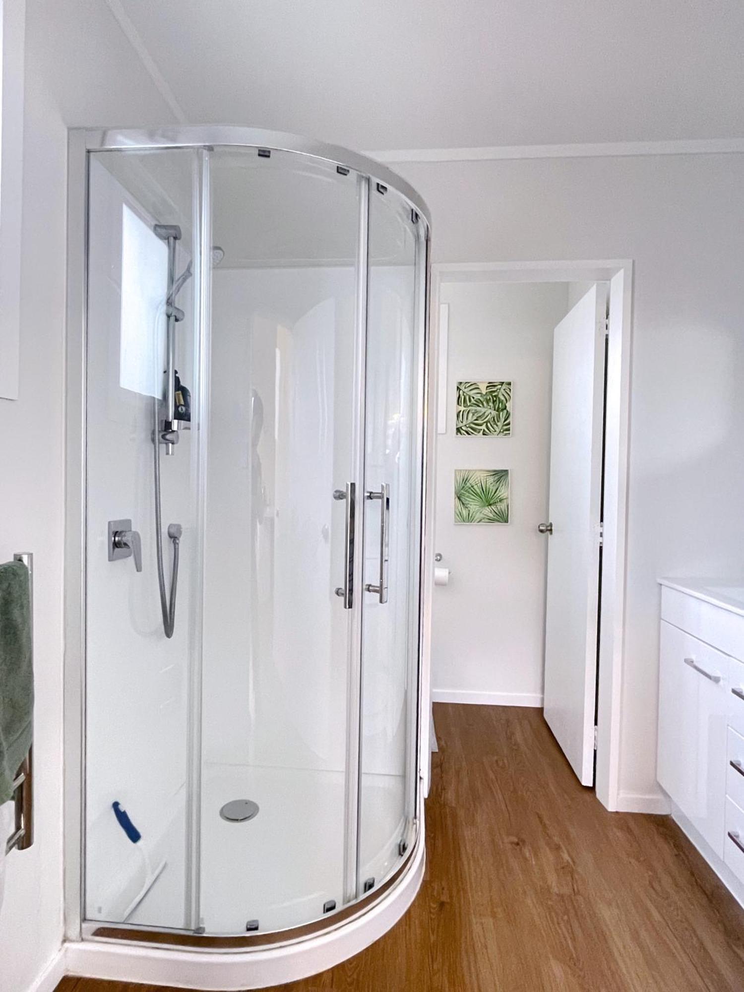 Cozy N Comfortable,5 Mins To Airport Villa Wellington Exterior foto
