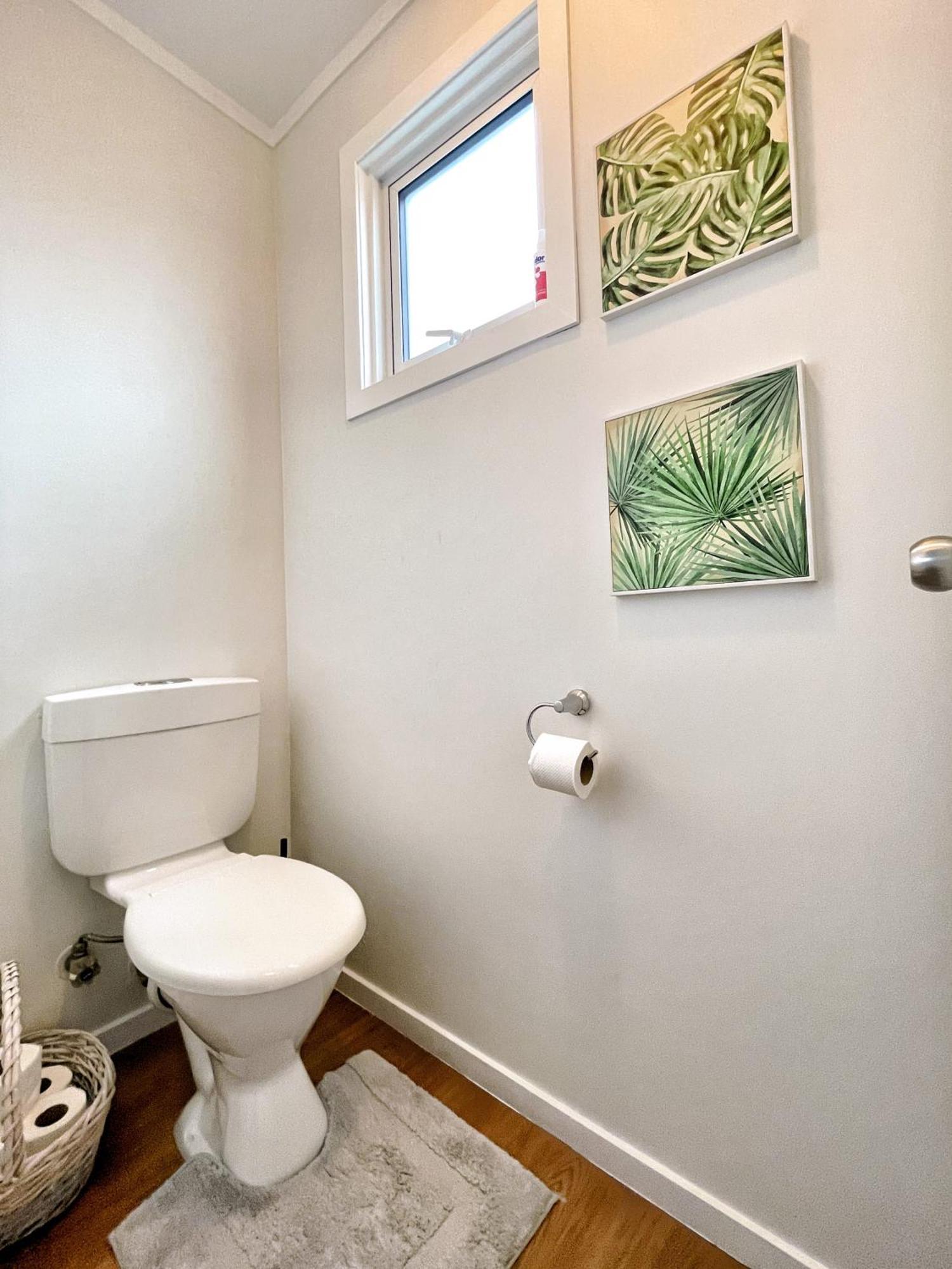 Cozy N Comfortable,5 Mins To Airport Villa Wellington Exterior foto